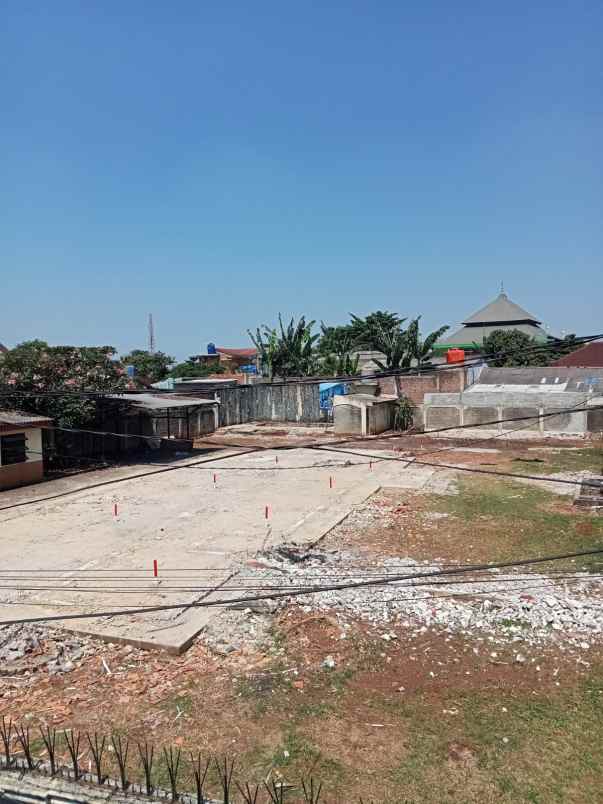 dijual rumah 2 lantai akses dekat tol jatiwaringin