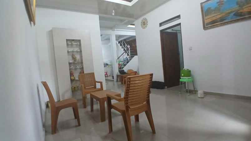 dijual rumah 2lt strategis di sukmajaya depok