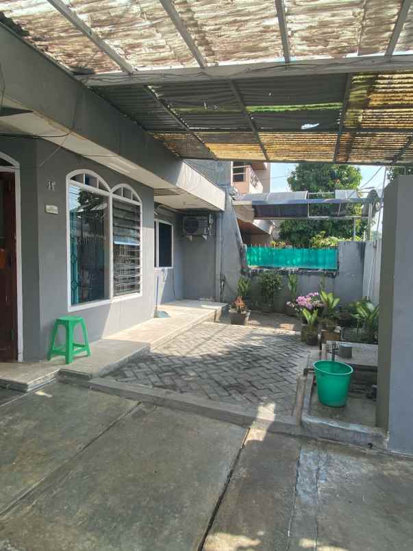 dijual rumah 9x20m sukomanunggal diskon 25