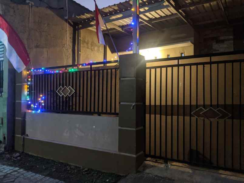 dijual rumah ahmad yani