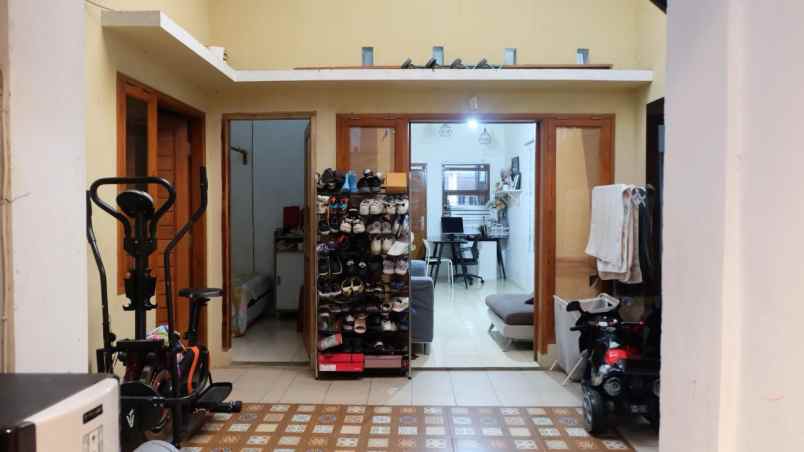 dijual rumah arcamanik