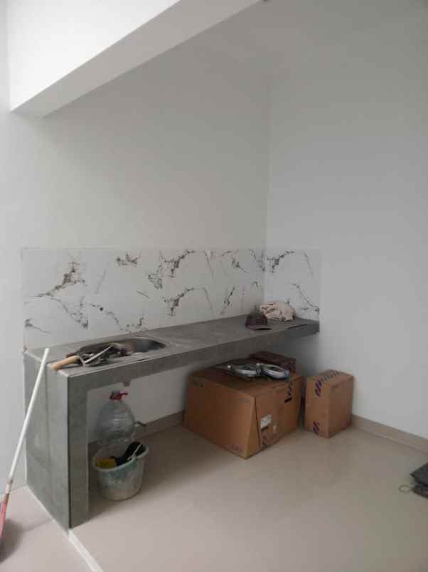 dijual rumah arcamanik cisaranten bandung