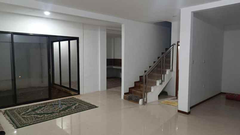 dijual rumah bali garden dago bandung