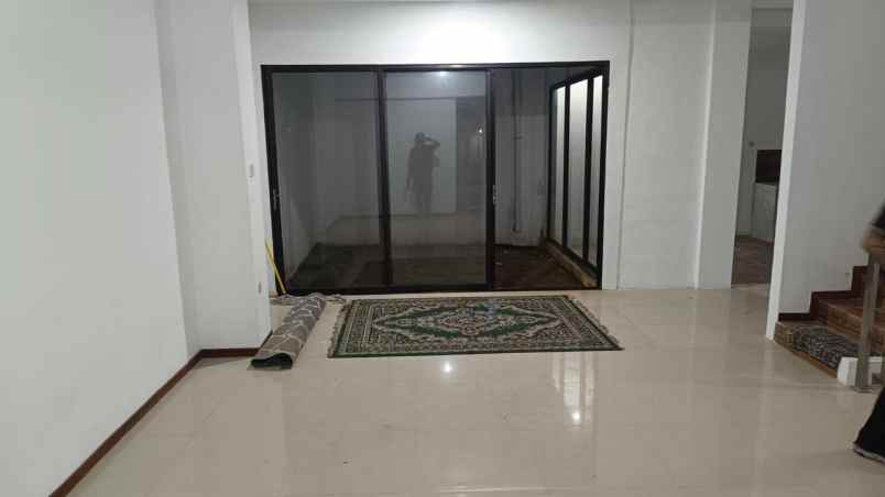 dijual rumah bali garden dago bandung