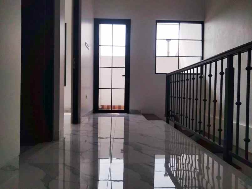 dijual rumah baru 2 lantai udayana sentul city bogor