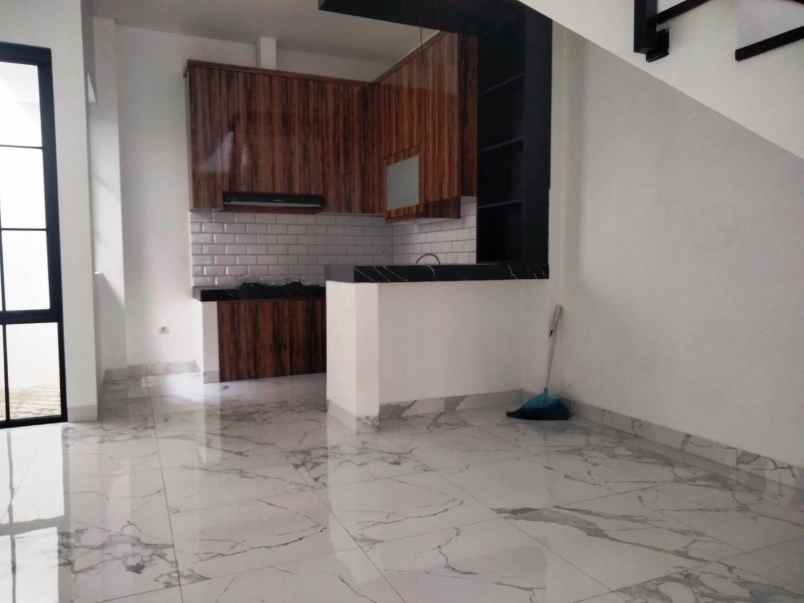 dijual rumah baru 2 lantai udayana sentul city bogor