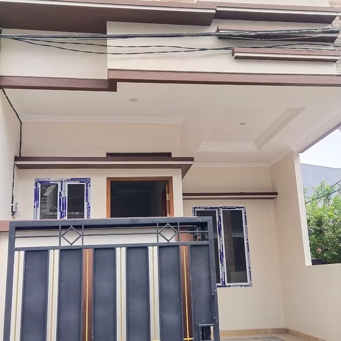 dijual rumah baru poris indah