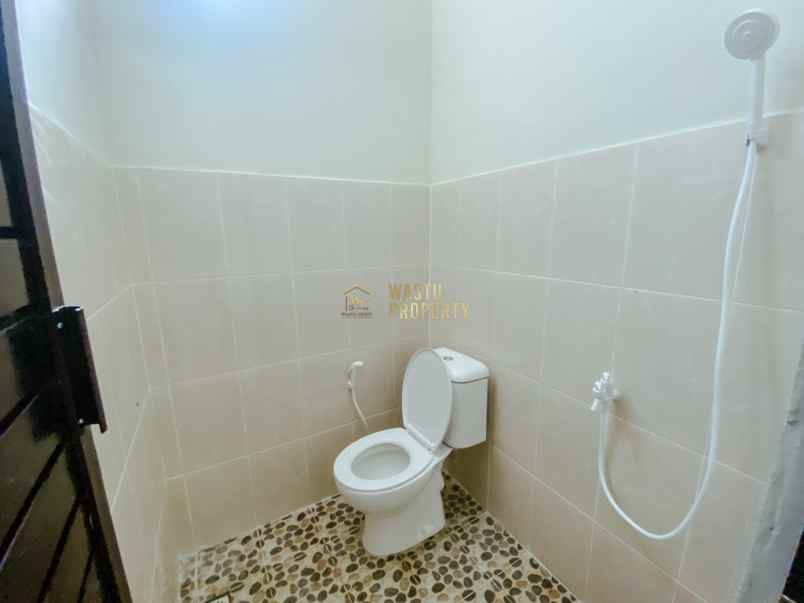 dijual rumah baturetno