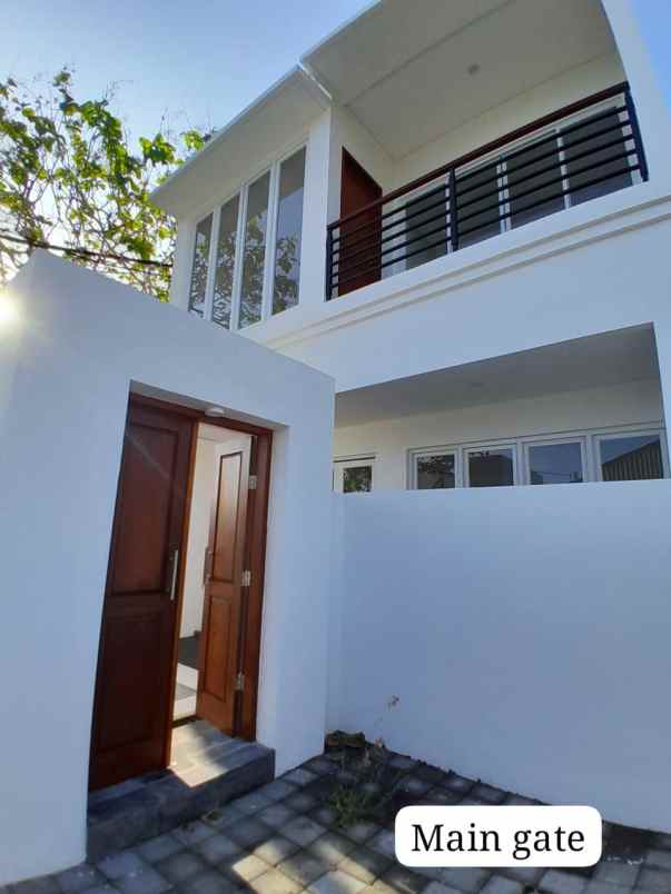 dijual rumah benoa