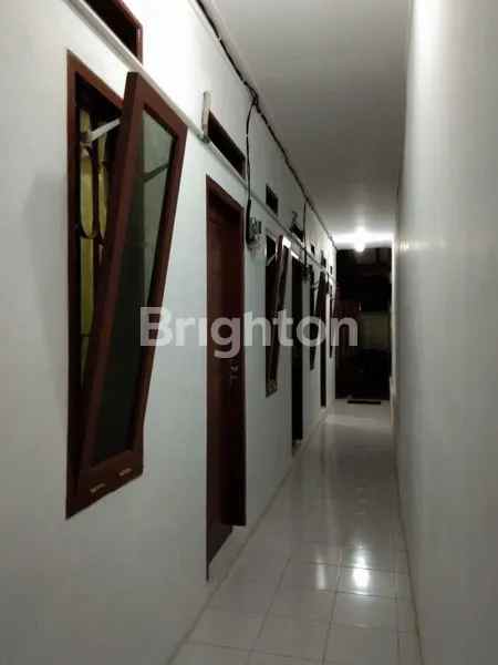 dijual rumah bidakara jl gatot subroto