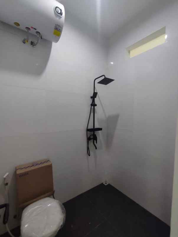 dijual rumah buahbatu