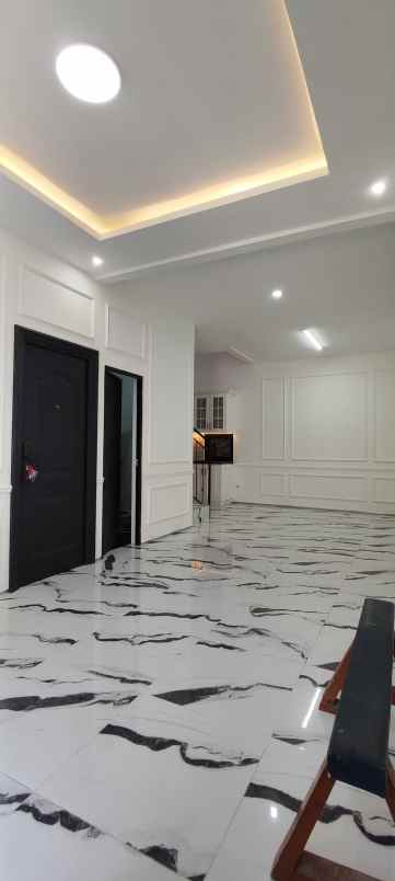 dijual rumah buahbatu