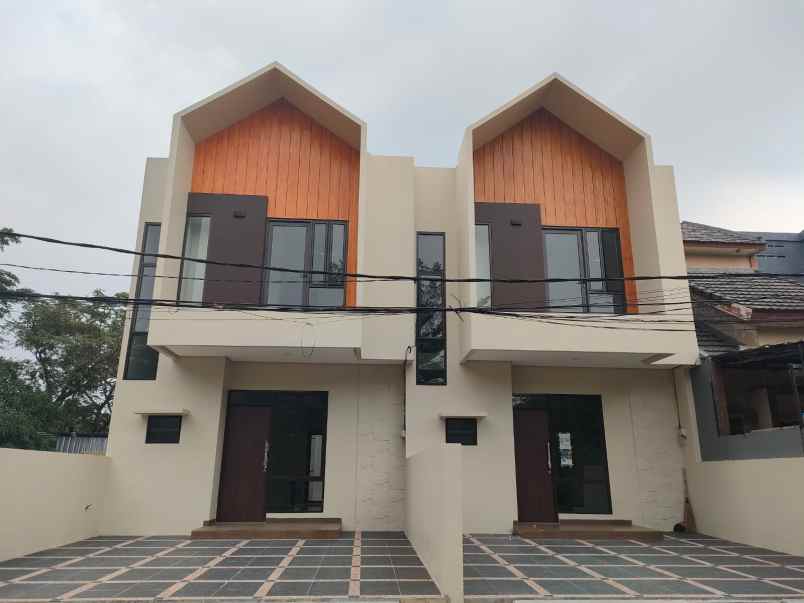 dijual rumah buana asri residence