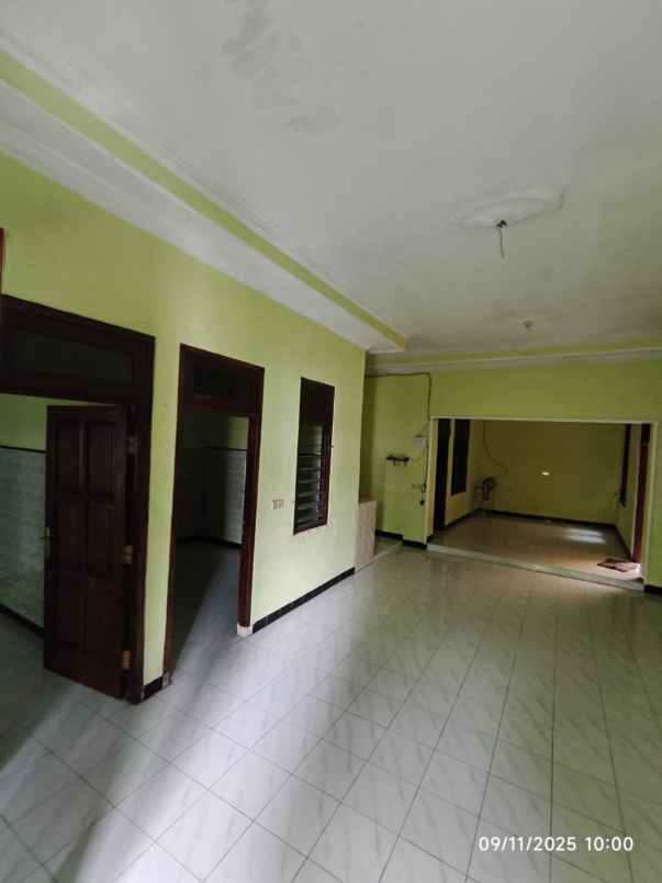 dijual rumah bumi mas