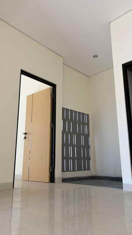 dijual rumah candi gebang