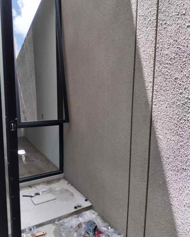 dijual rumah candi sambisari