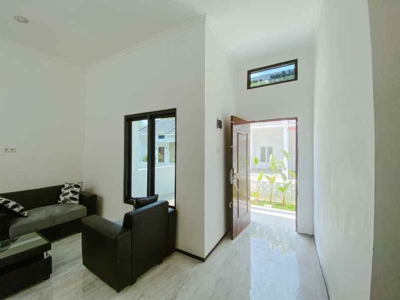 dijual rumah cantik dekat mercu buana sedayu bantul