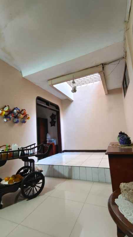 dijual rumah cempaka putih