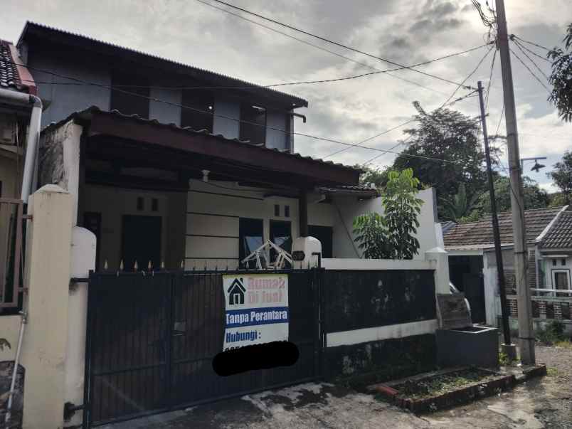 dijual rumah cihideung ilir