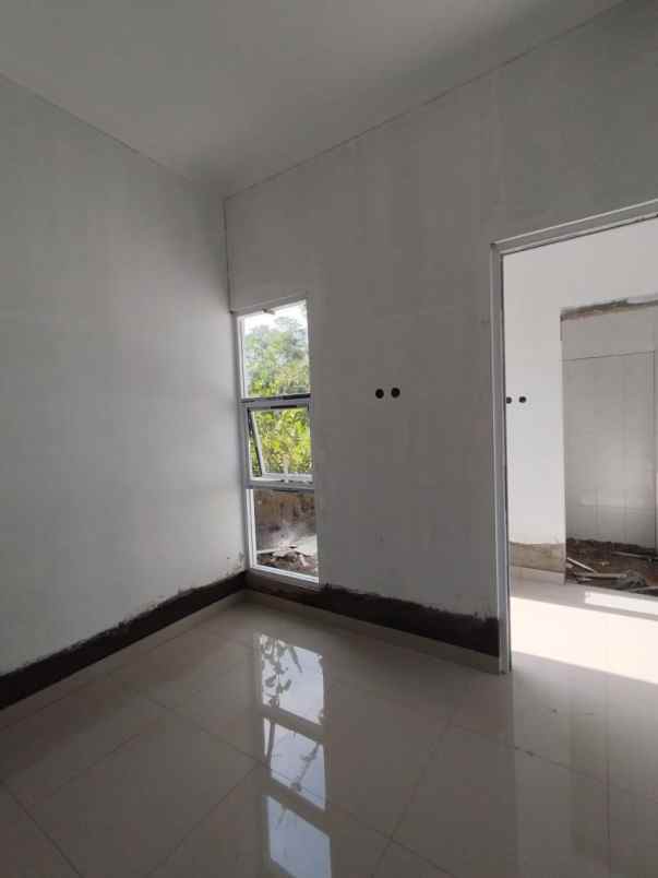 dijual rumah cijamil mekarsari