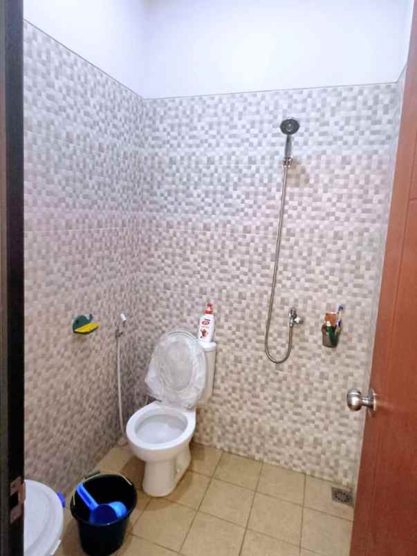 dijual rumah cilangka taoos depok