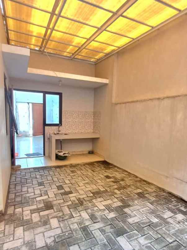 dijual rumah cilangka taoos depok