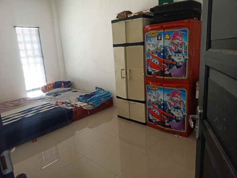 dijual rumah cipageran