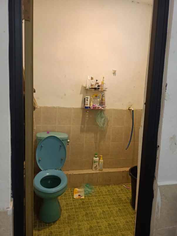 dijual rumah cipageran