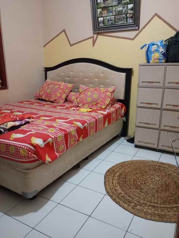 dijual rumah cipageran