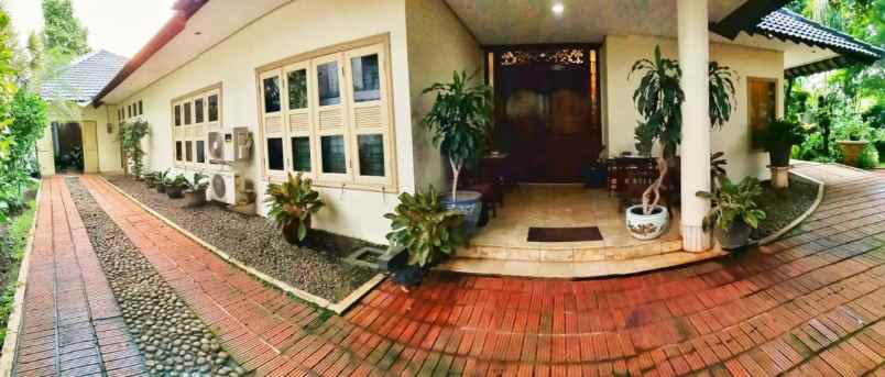 dijual rumah cipete