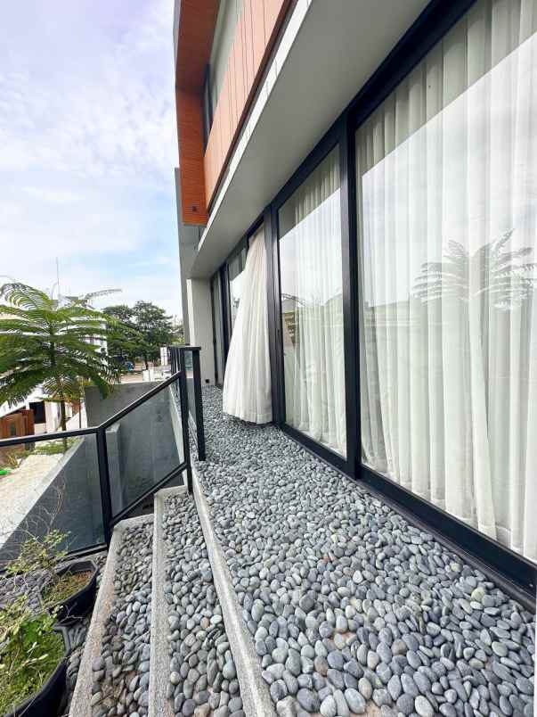dijual rumah cipinang