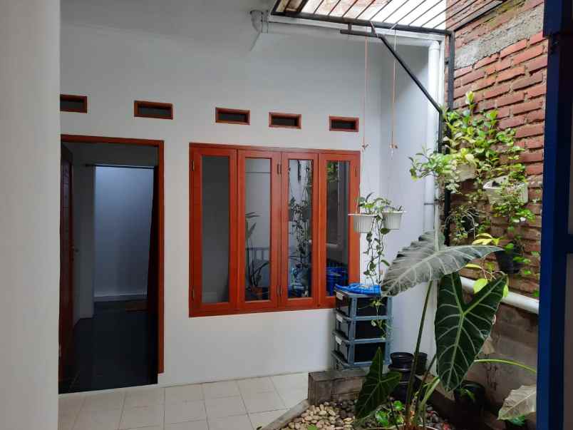 dijual rumah cisangkan padasuka dkt