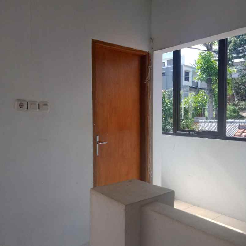 dijual rumah citeureup