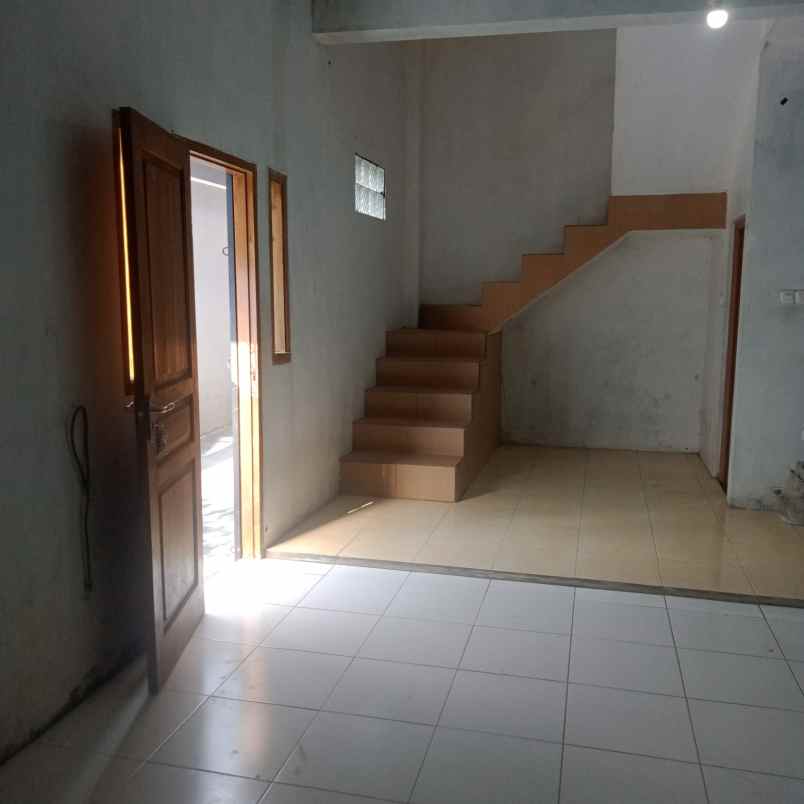 dijual rumah citeureup