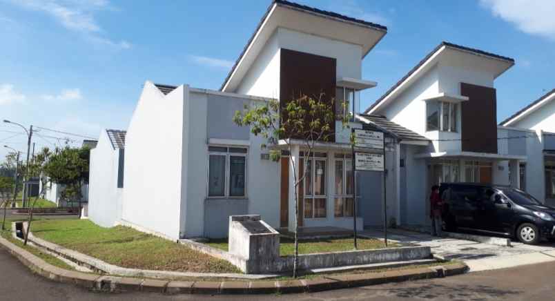 dijual rumah citra maja raja cluster