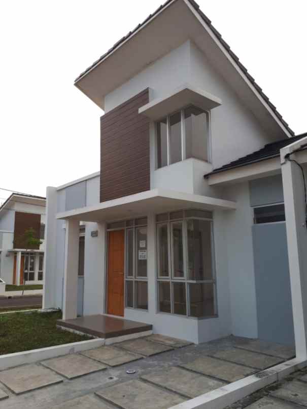 dijual rumah citra maja raja cluster