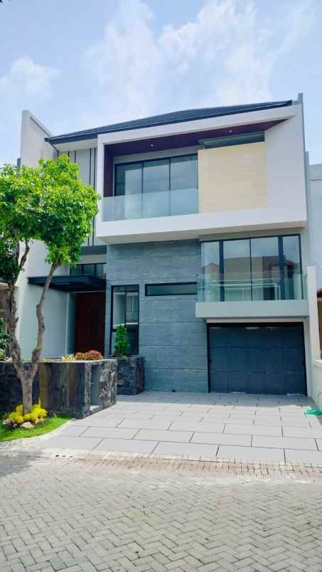 dijual rumah citraland royal park