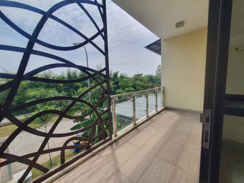 dijual rumah cluster arana kota harapan