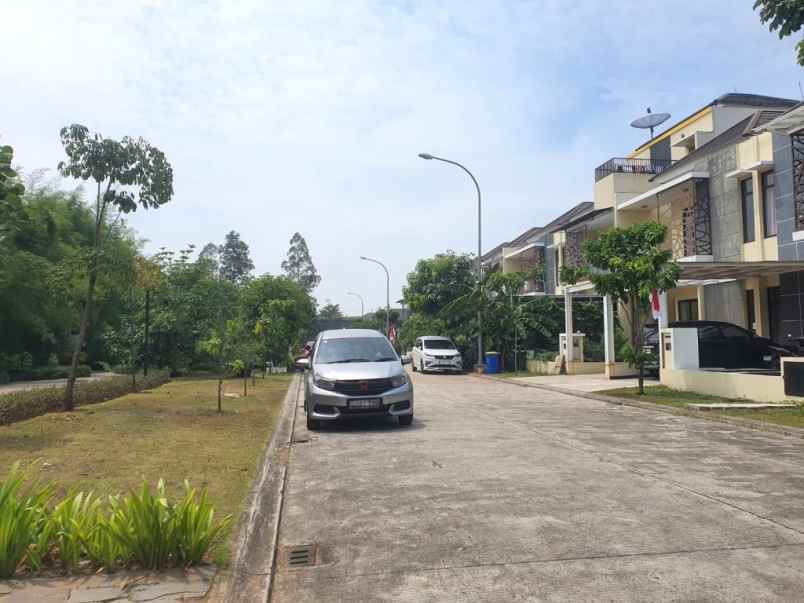 dijual rumah cluster arana kota harapan