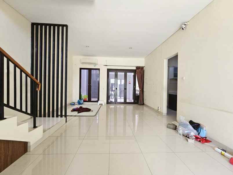 dijual rumah cluster asera one south