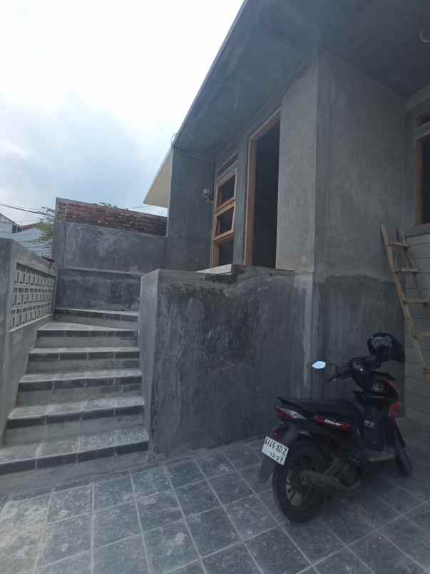 dijual rumah cluster sekehaji pasir