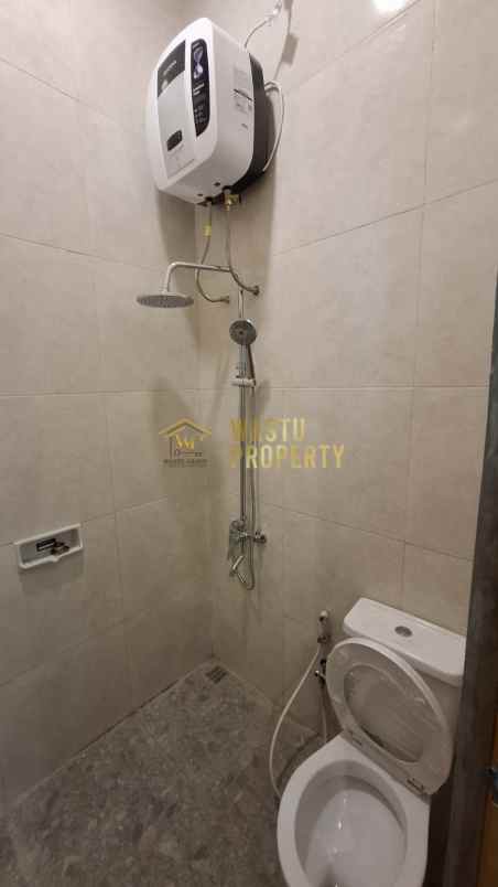 dijual rumah couple martani