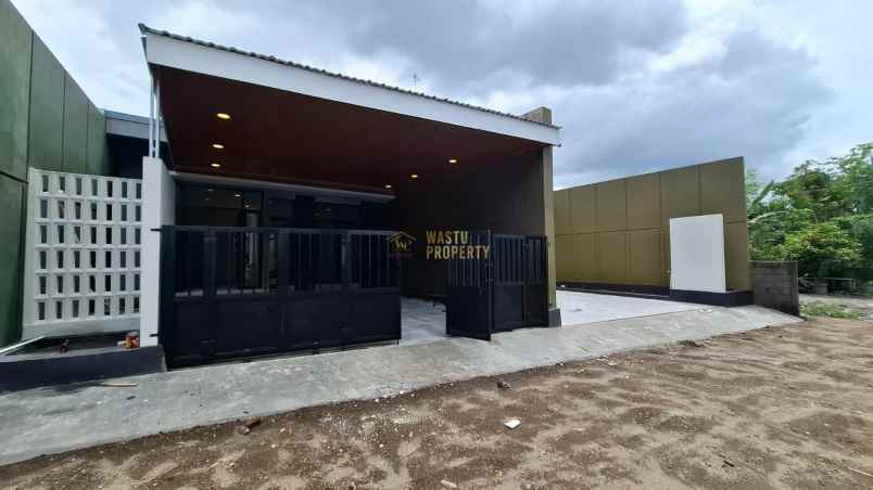 dijual rumah couple martani