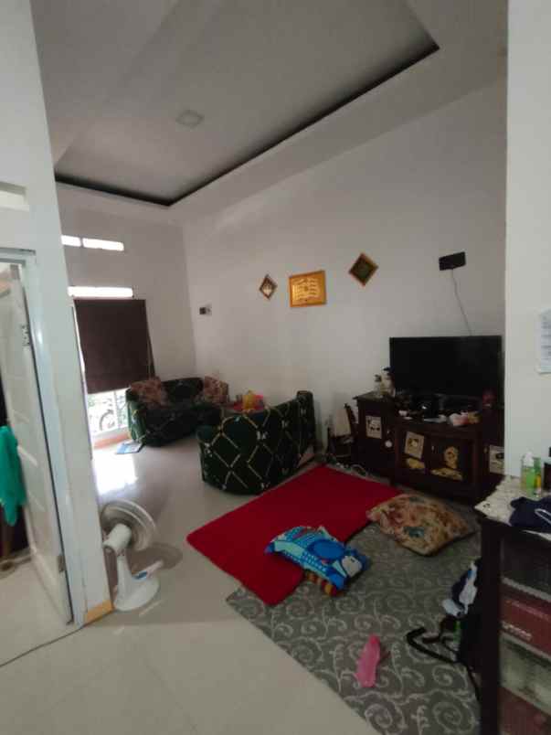 dijual rumah daerah bekasi timur