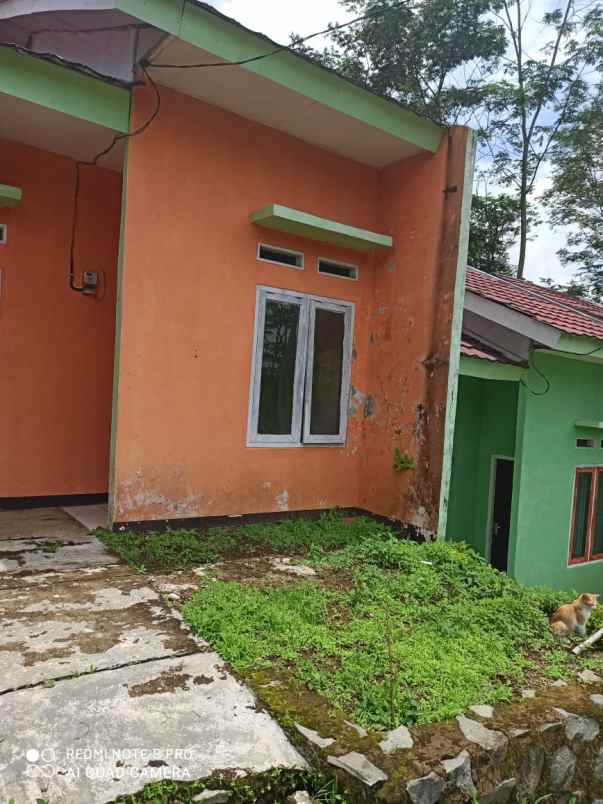 dijual rumah darangdan