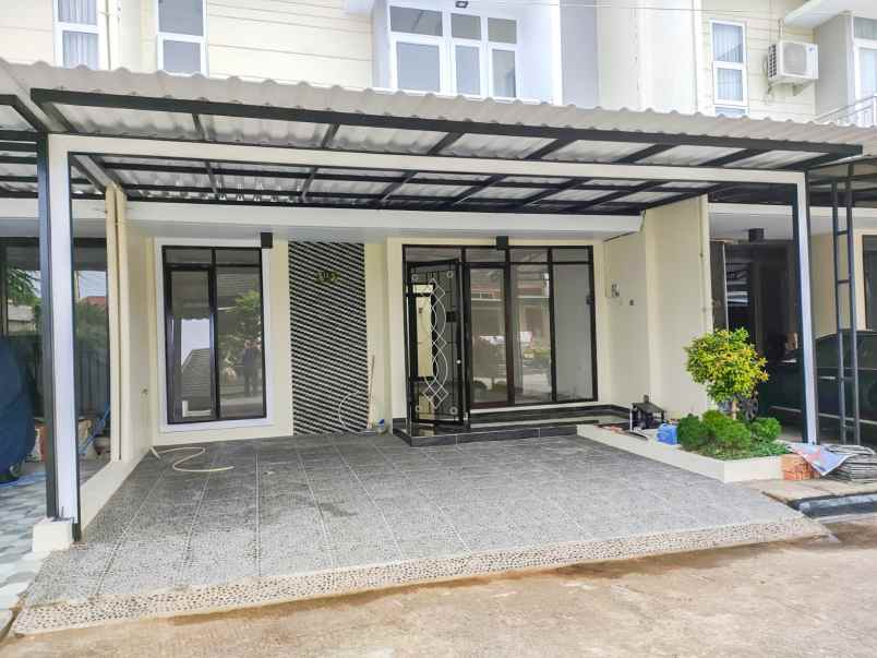 dijual rumah dekat indogrosir palembang