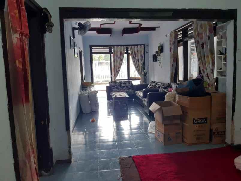 dijual rumah di kebonsari dekat armed