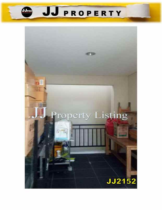 dijual rumah di kembangan puri indah