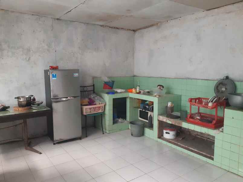 dijual rumah di pusat kota jember