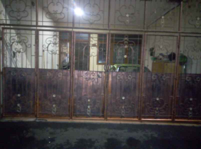 dijual rumah di tambora